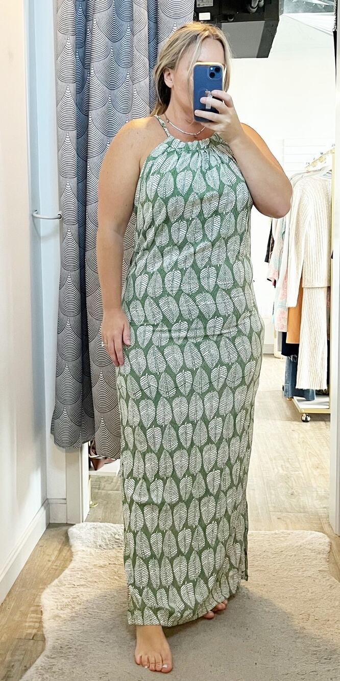 Tybee Island Leaf Print Sleeveless Halter Neck Maxi Sundress Green White Medium